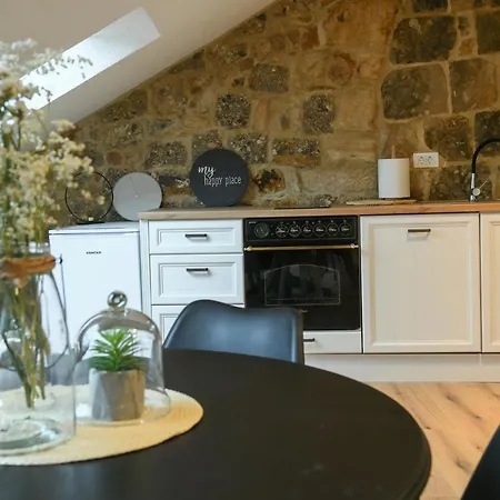 Apartman Sinjska Alka Apartment